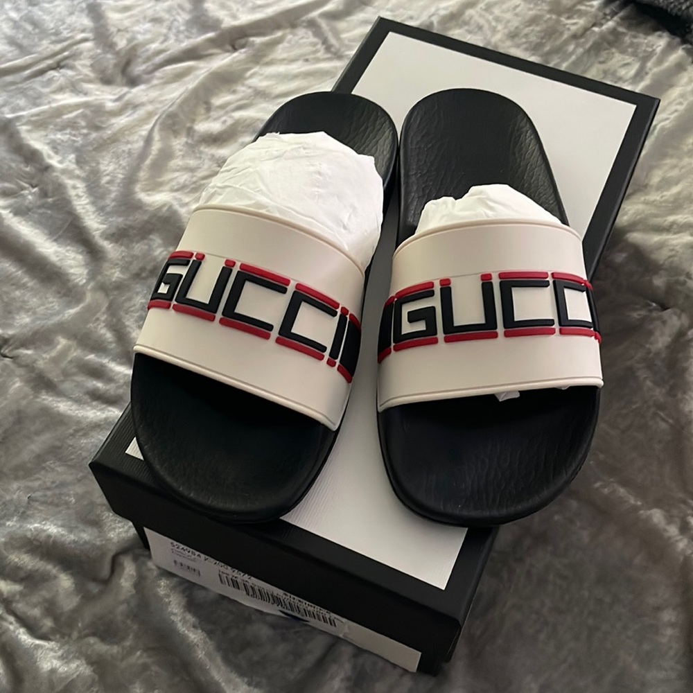 Gucci slides